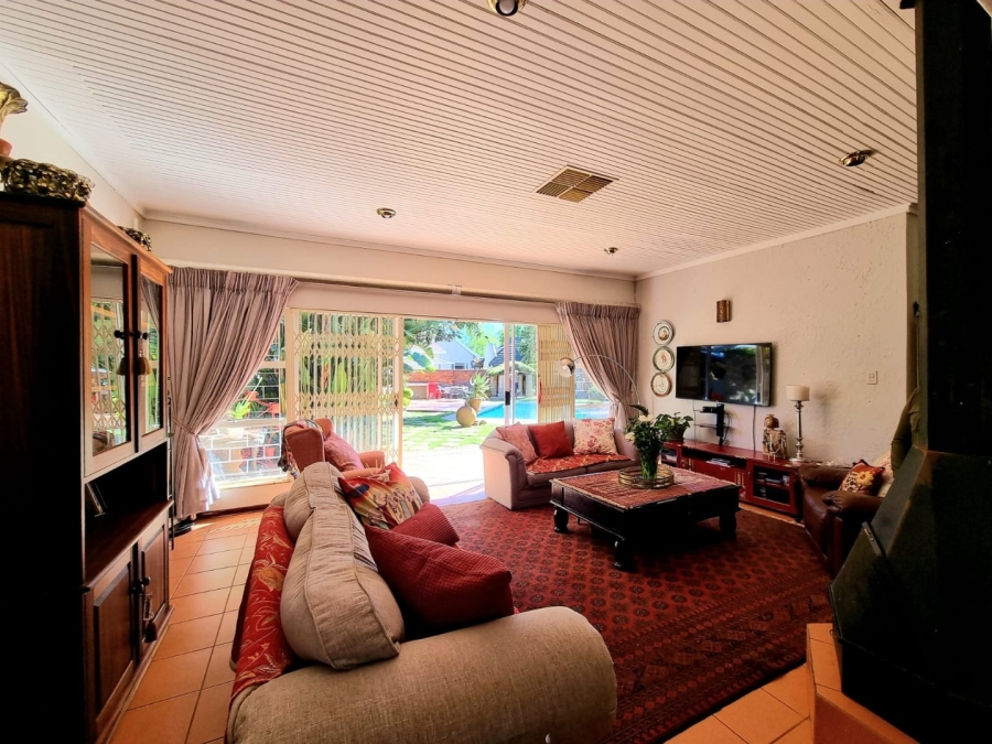 5 Bedroom Property for Sale in Monument Heights Northern Cape